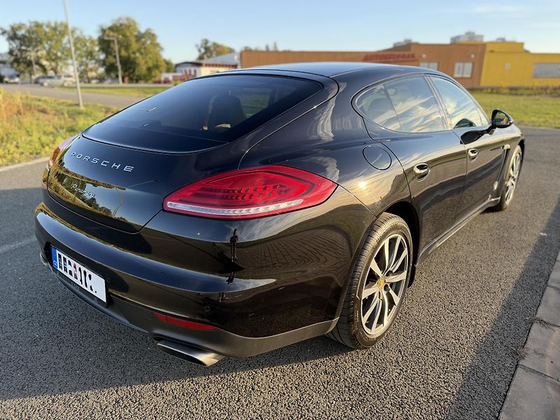 Porsche Panamera 3.0 DIESEL BOSE NAVI KAMERA - fotka 5 z 29