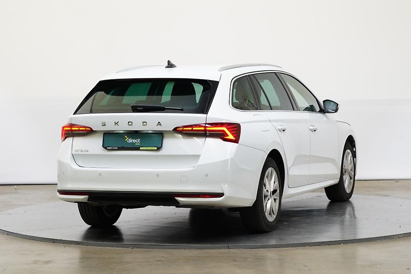 Škoda Octavia - fotka 2 z 26