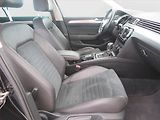 Volkswagen Passat (2016) Highline 2.0 TDI, 4X4 - náhled 9