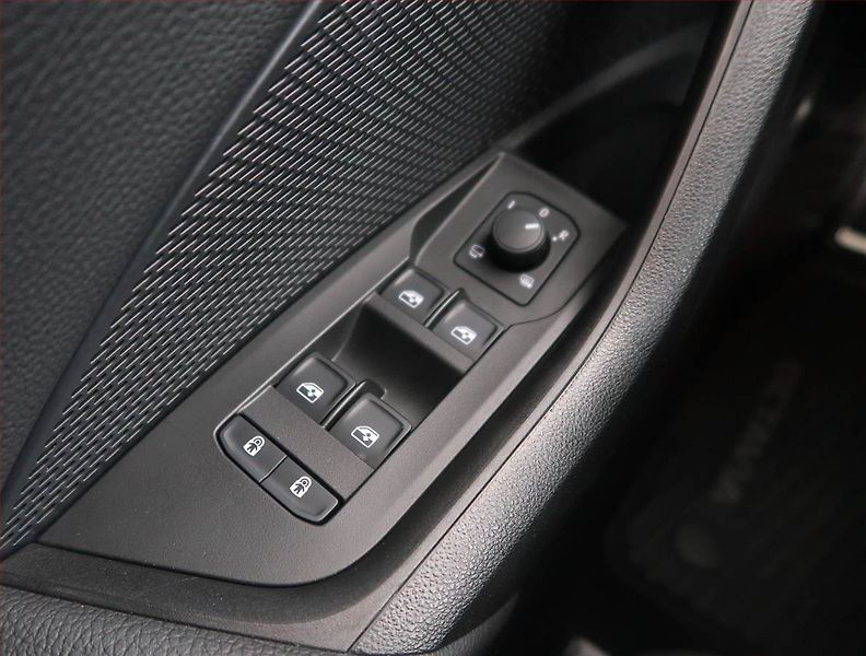 Škoda Octavia (2025) RS 2.0 TSI - fotka 15 z 16