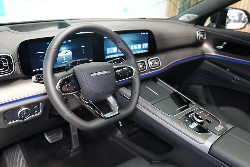 Jaecoo 8 EXCLUSIVE SHS-P 3DHT AWD - fotka 13 z 39