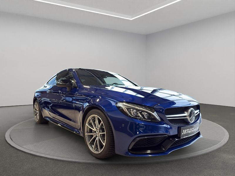 Mercedes-Benz Třídy C (2018) Mercedes-AMG C 63 kupé - fotka 3 z 22
