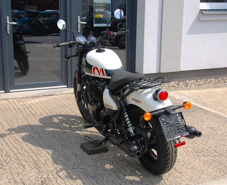 Royal Enfield Shotgun 650 (2026) - fotka 11 z 25