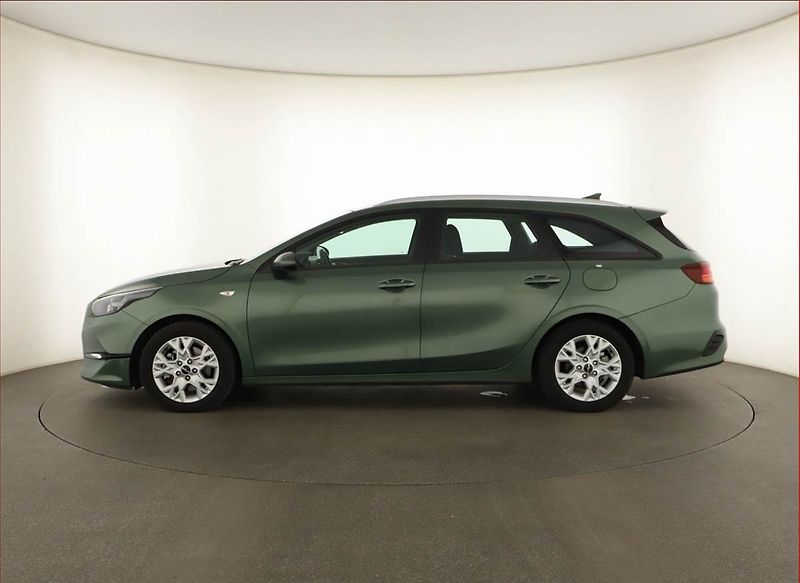 Kia Ceed (2023) Spin 1.0 T-GDI, SPIN, DPH - fotka 3 z 14