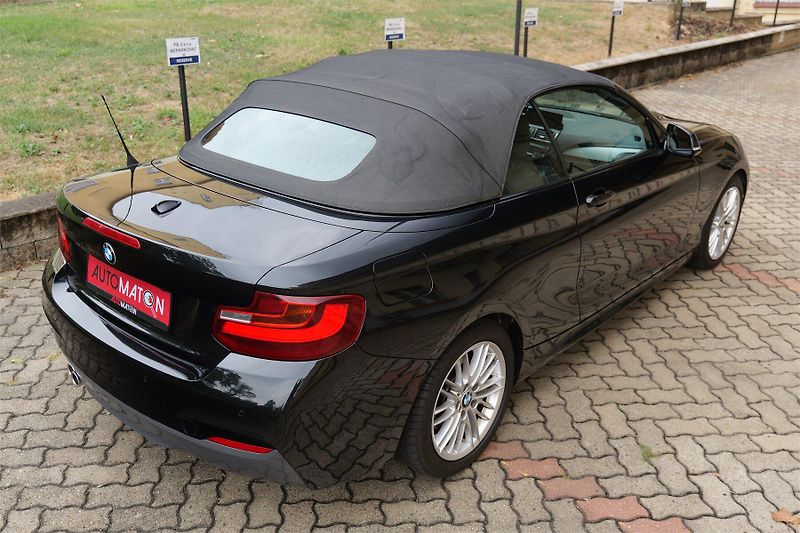 BMW Řada 2 228i Cabrio M-Sport H&K Kamera - fotka 13 z 33