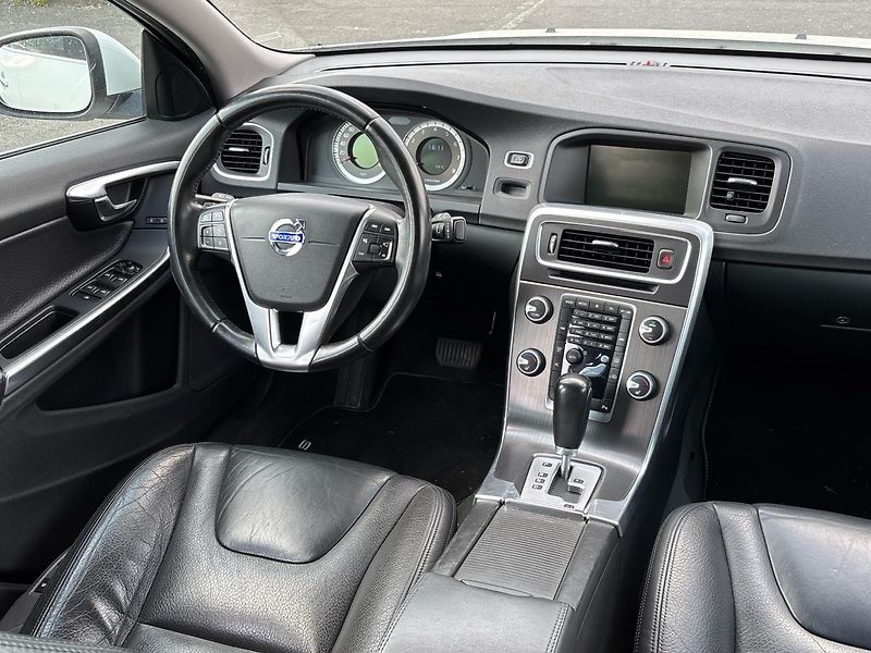 Volvo S60 Sedan - fotka 6 z 10