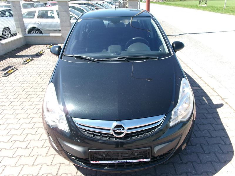 Opel Corsa (2013) 1,2 16V AC BT USB TEMP - fotka 4 z 41