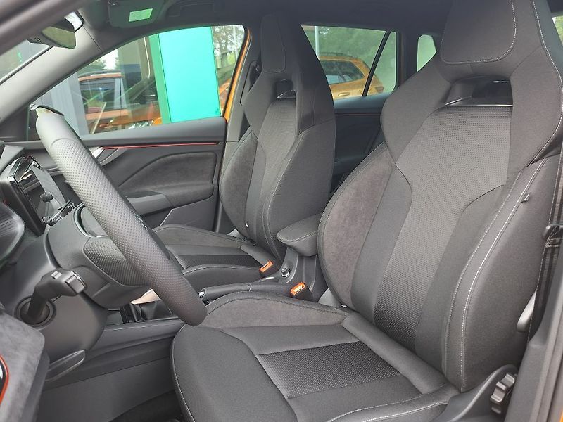 Škoda Kamiq Dynamic 1,5TSI 110kW - fotka 10 z 11