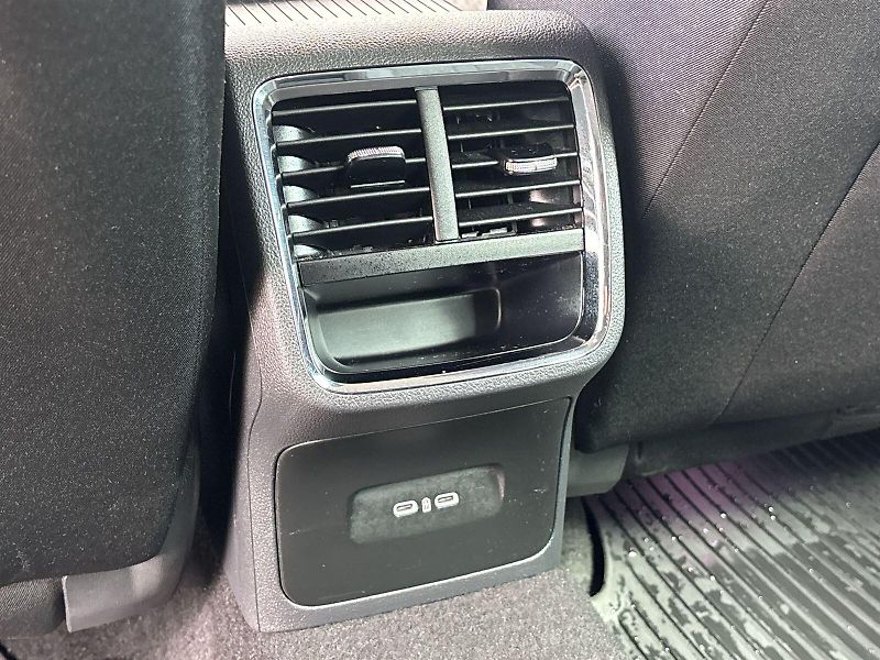 Škoda Octavia (2023) Combi 1.5 TSI Style - fotka 23 z 29