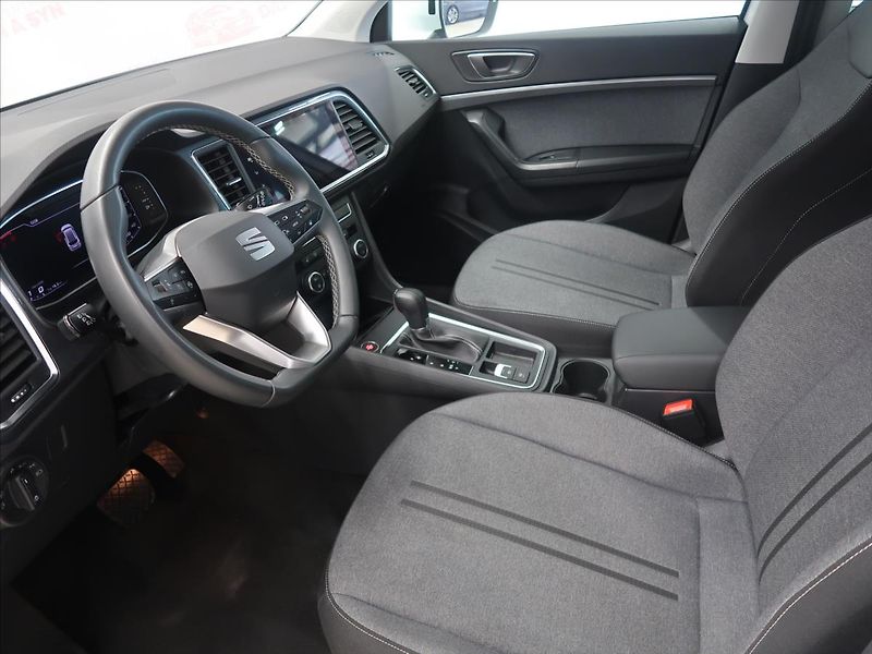 Seat Ateca 1,5 TSI DSG LED 1.majitel - fotka 8 z 39