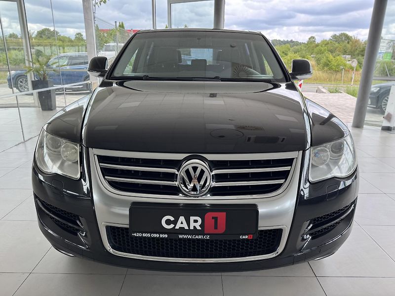 Volkswagen Touareg - fotka 3 z 37