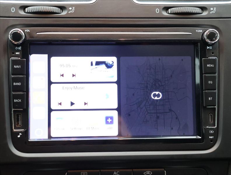 Volkswagen Golf 1,4 16V 59kW Klima Trendline - fotka 18 z 27