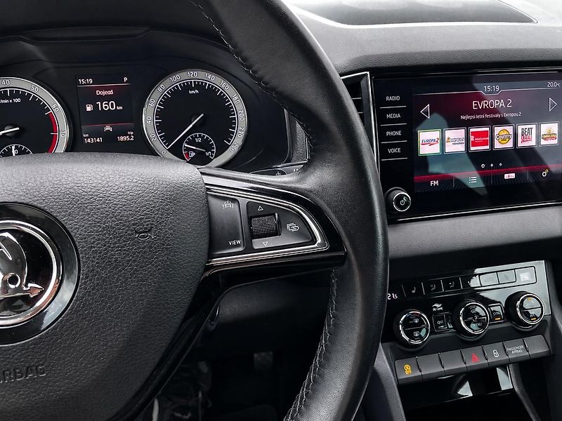 Škoda Karoq (2020) 1.5 TSI 110 kW DSG STYLE - fotka 15 z 34