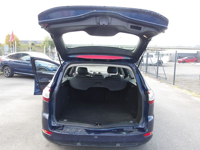 Ford Mondeo 2,0TDCi - fotka 14 z 25