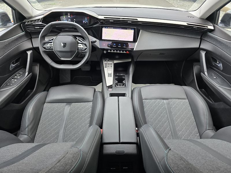 Peugeot 408 ALLURE 96kW KAMERA NAVI ČR-DPH - fotka 8 z 23