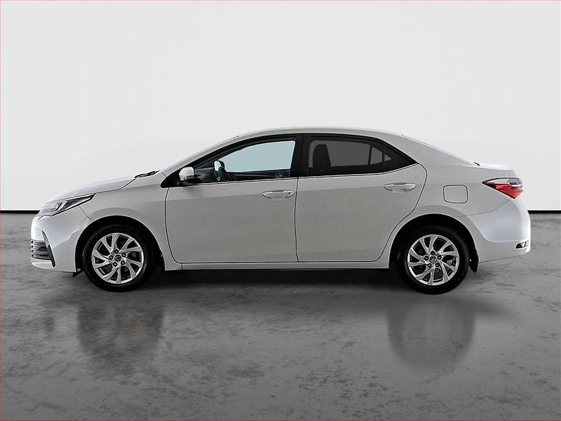 Toyota Corolla (2018) 1.6 Valvematic, Automat - fotka 3 z 17