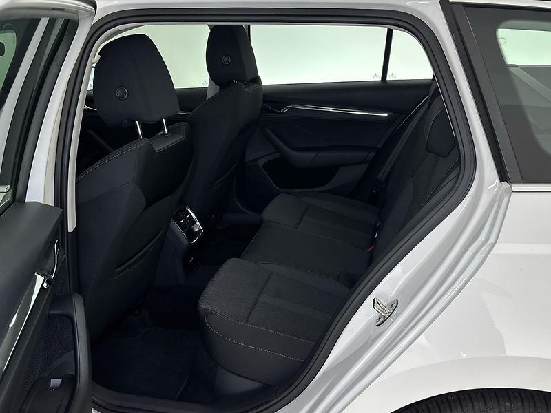 Škoda Octavia Style - fotka 8 z 27