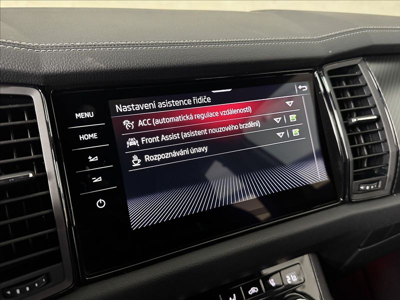 Škoda Kodiaq 2,0 TDi  DSG Sportline Virtual - fotka 29 z 50