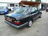 Mercedes-Benz 124 250 D - náhled 4