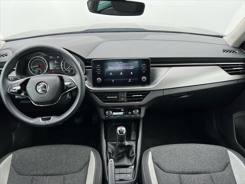 Škoda Kamiq 1,0 TSi 81kW STYLE PLUS - fotka 5 z 25