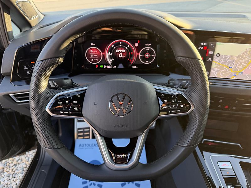 Volkswagen Golf GTD 2,0 TDi/147kW - DSG,Matrix - fotka 14 z 85