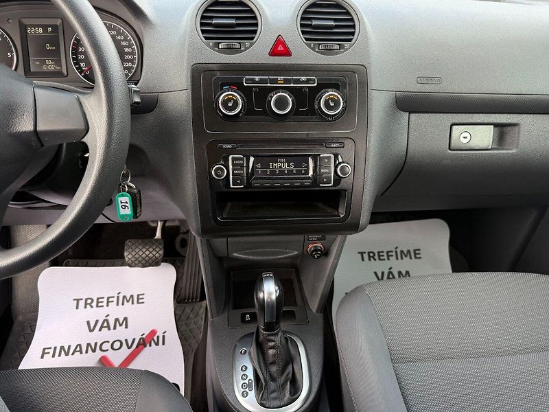 Volkswagen Caddy (2013) 1.6TDi 75kW *DSG*Tažné*Servis* - fotka 14 z 21