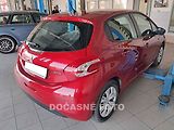 Peugeot 208 (2014) 1.2i, 1.maj,ČR, servis.kniha - náhled 1