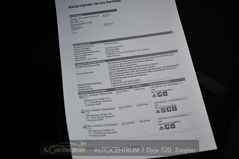 Mazda 3 2.0 SkyActiv-G120 REVOLUTION - fotka 37 z 52