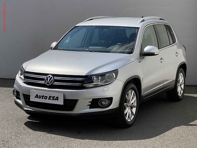 Volkswagen Tiguan (2015) 1.4 TSi, Lounge, navi - fotka 3 z 19