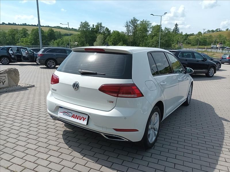Volkswagen Golf 1,6 TDI, 85KW,ČR,1MAJ,DPH,HIGH - fotka 5 z 43
