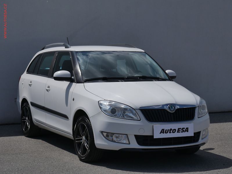 Škoda Fabia (2012) 1.6 TDi, Ambiente - fotografie inzerátu