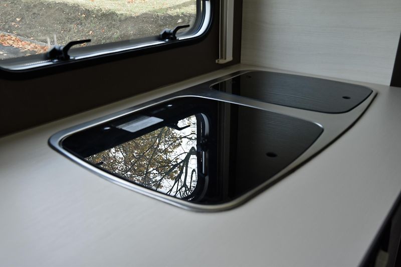 Sterckemann Starlett 496 PE COMFORT, KLIMA, 5MÍST - fotka 28 z 50