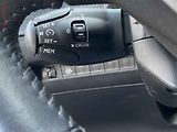 Peugeot 2008 (2022) 1.5 HDi, Style, kamera - náhled 13
