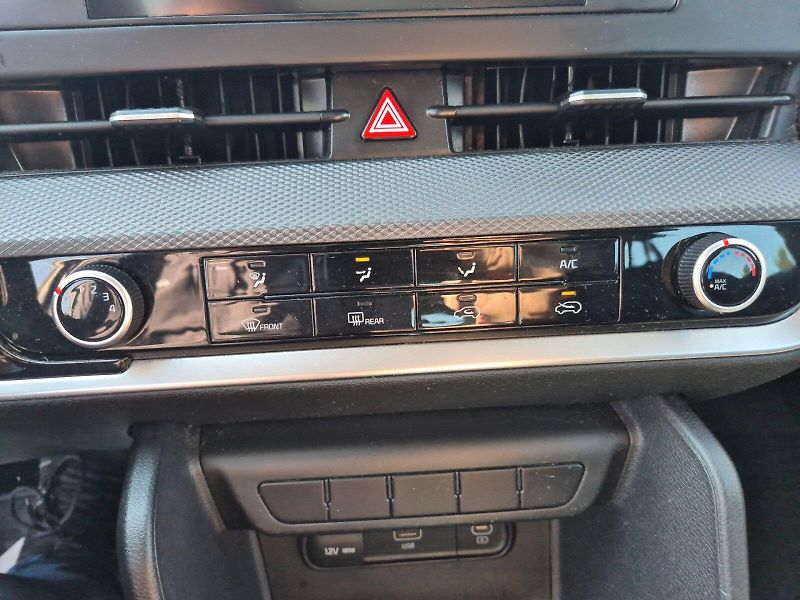 Kia Sportage (2022) Comfort 1.6 CRDi 85kW 6°manuál - fotka 21 z 29