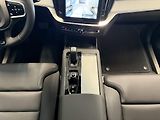 Volvo XC90 (2026) B5 2.0L 250+14 HP AT8 AWD CORE - náhled 14