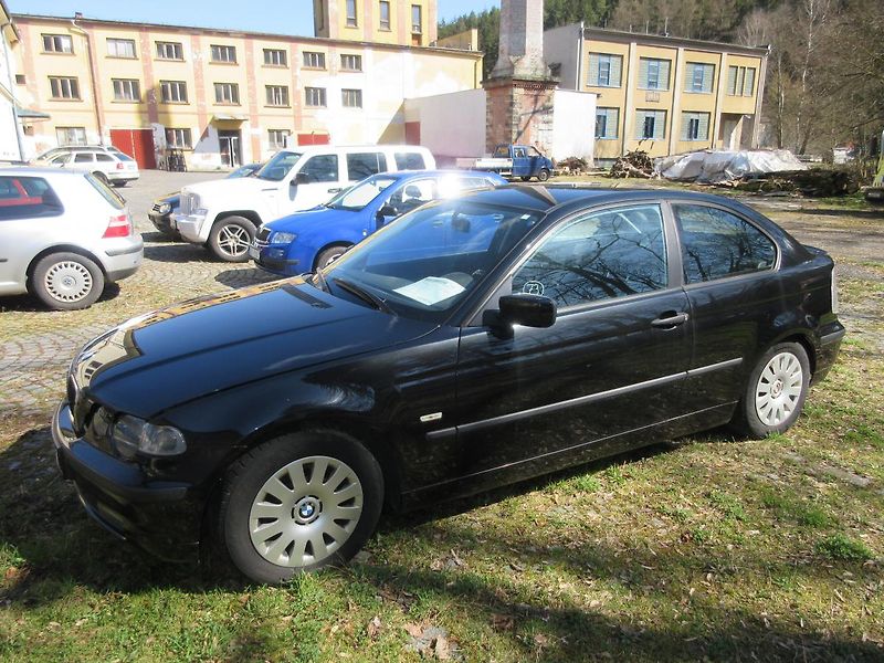 BMW Řada 3 (2002) 316 TI COMPACT 85 KW - fotka 1 z 14