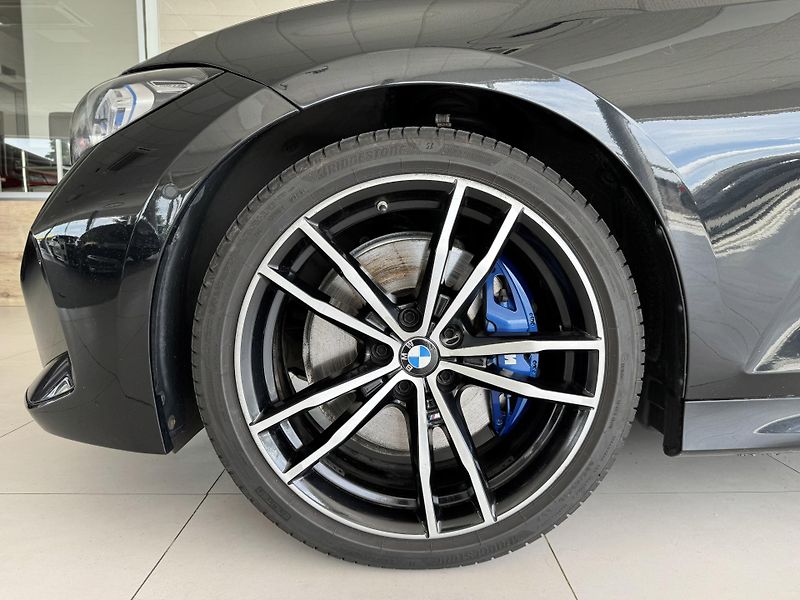 BMW Řada 3 M340d xDrive*Laser*Max.Výbava - fotka 41 z 42