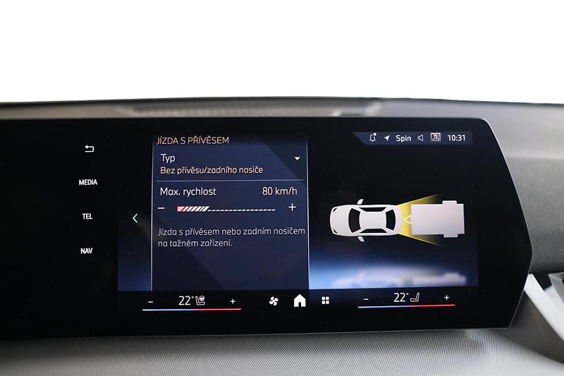 BMW X2 sDrive18d - fotka 15 z 24