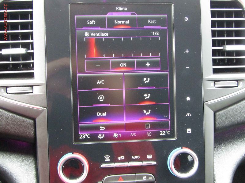 Renault Talisman (2017) 1.6 TCe, AT, LED, TZ, kamera - fotka 14 z 22