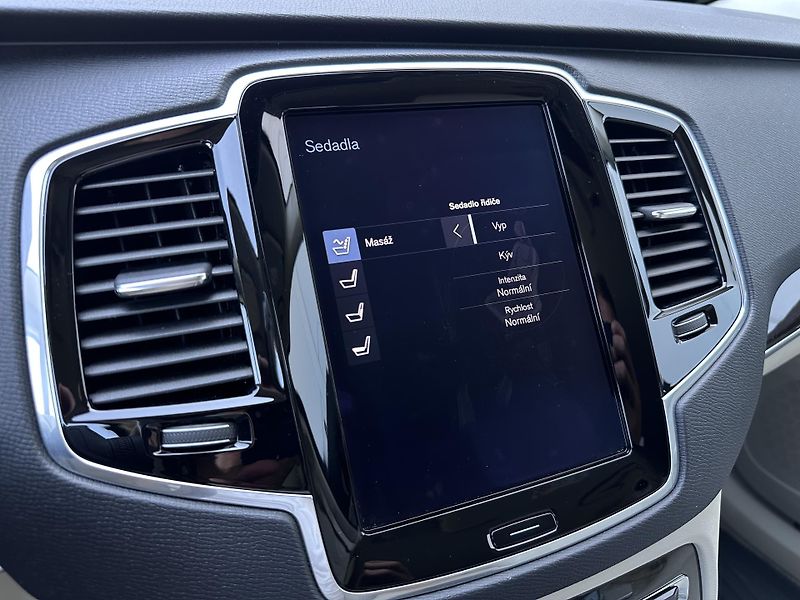 Volvo XC90 D5 AWD Inscription Polestar - fotka 23 z 29