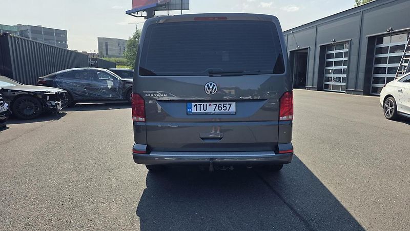 Volkswagen Multivan T6.1. 2.0 TDi LONG comfortline - fotka 4 z 27