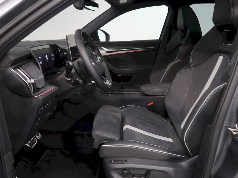 Škoda Kodiaq (2026) SPORTLINE 2.0TSI 150KW 4x4 DSG - fotka 13 z 49