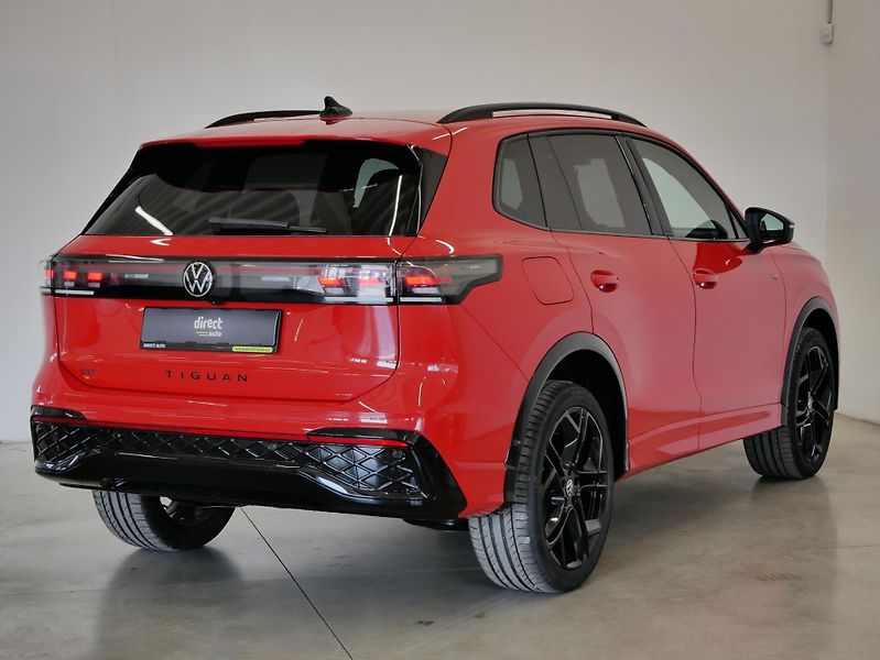 Volkswagen Tiguan - fotka 2 z 25