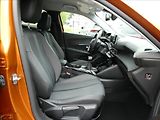 Peugeot 2008 1,2 PureTech 74kW Allure,závěs - náhled 20