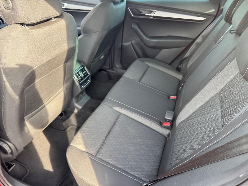 Škoda Karoq (2023) STYLE 2.0TDI 110kW DSG 4x4 TAŽ - fotka 8 z 11
