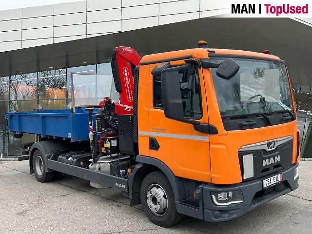 MAN TGL 12.190 nosič + HR Fassi - fotka 3 z 26