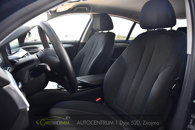 BMW Řada 5 518d ČR 1.M CARPLAY - fotka 11 z 54