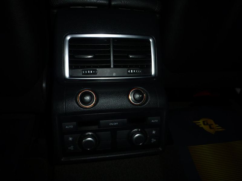 Audi Q7 (2010) 3,0TDI*VYHŘ.SE*NAVIGACE*XENON - fotka 17 z 29