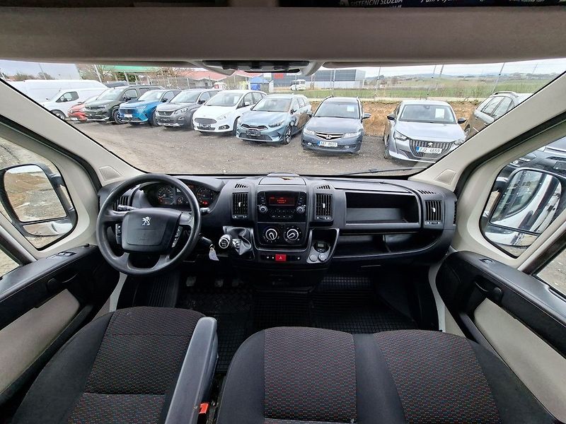 Peugeot Boxer FG 3300 L2H2 2,0 BHDi 6.Míst - fotka 2 z 21