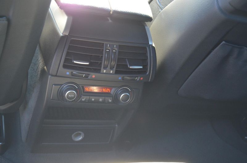 BMW X5 (2007) 3,0 D (M57) 173kW, 4x4, M pack - fotka 29 z 46